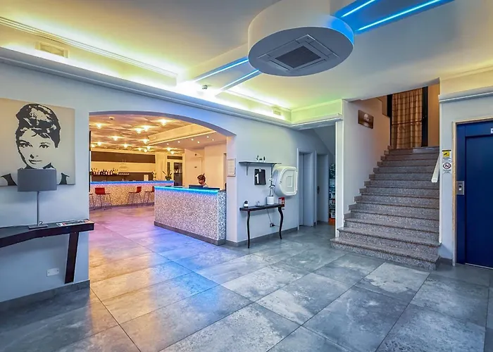 Hotel Etna