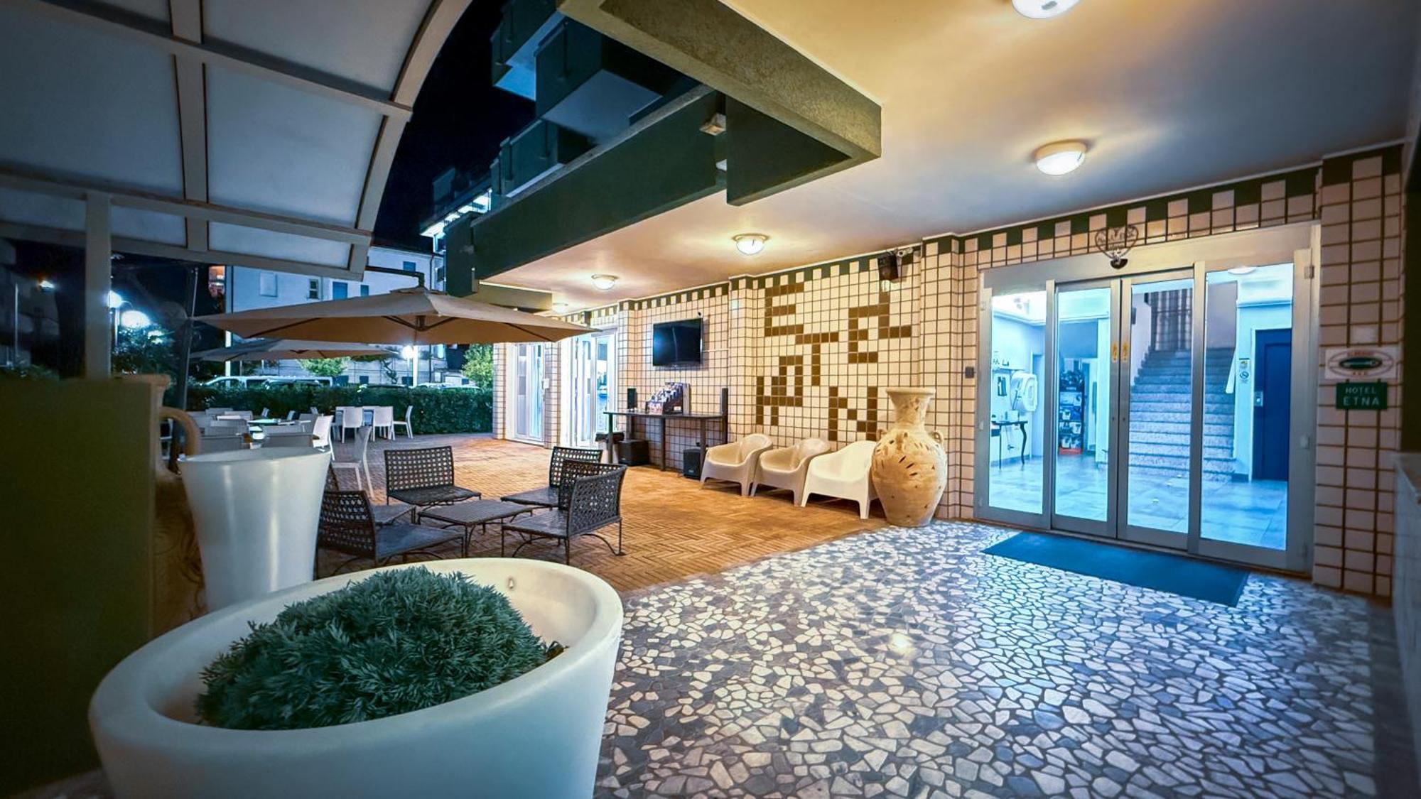 Etna Hotel 3*